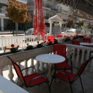 Kostas Hotel Aparthotel