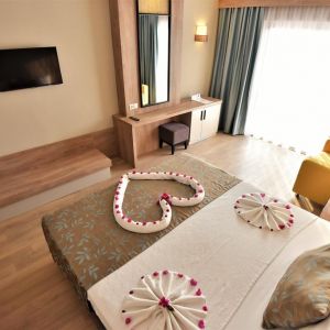 Lucida Beach Hotel