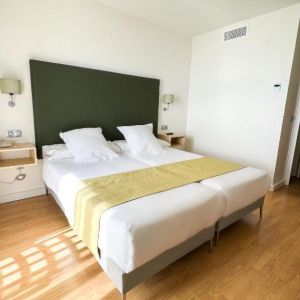 Hotel FAY Victoria Beach
