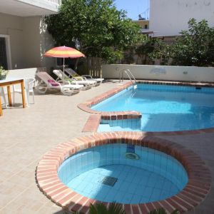 Aquarius Apartments