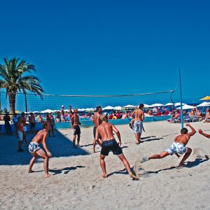 Eri Beach Hotel