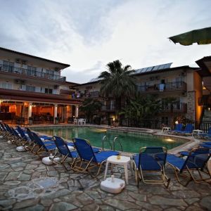 Hotel Sarantis