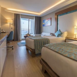Ramada Hotel and Suites Kusadasi