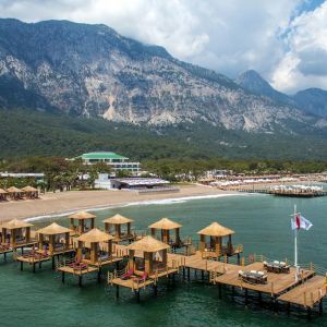 Hotel Nirvana Lagoon Villas Suites and Spa
