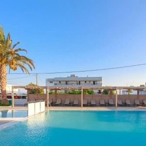 Hotel Marebello Beach