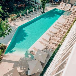 Ibis Styles Golden Sands Roomer Hotel