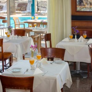 Hotel Kapetanios Limassol
