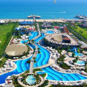 Hotel Royal Holiday Palace