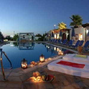 Hotel Golden Bay Apartments