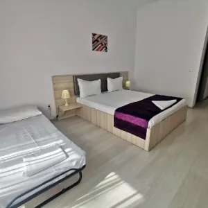 Q Hotel