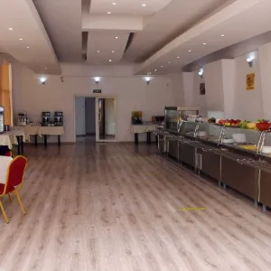 Q Hotel