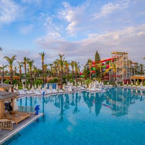 Delphin Palace