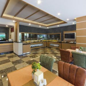 Hotel Lonicera City