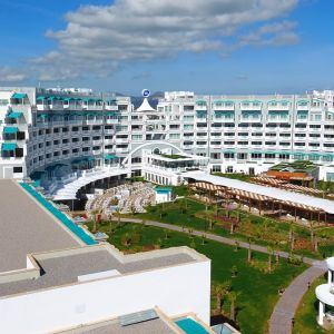 LIMAK CYPRUS DELUXE HOTEL