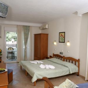 Hotel Sirines
