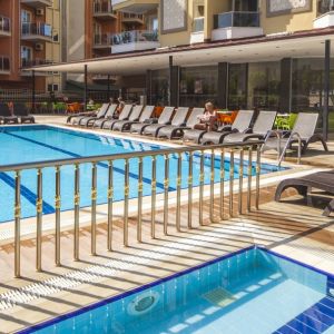 Hotel Kleopatra Ada Beach