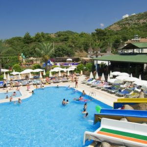 Hotel Beach Club Doganay