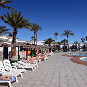 Hotel Bungalows Vista Oasis