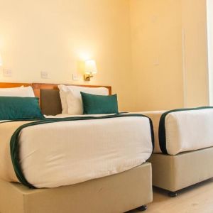 Pefkos City Hotel