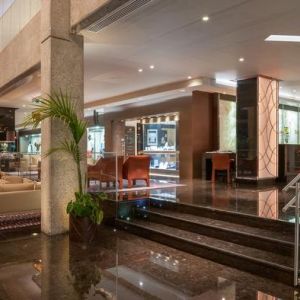 Hotel Amathus Beach
