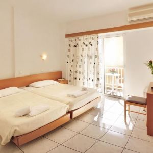 Hotel Carina