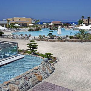 Hotel Natura Park Village