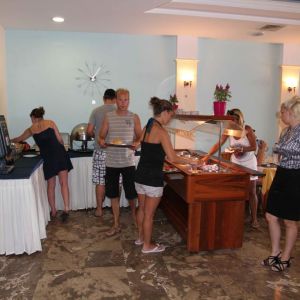 Hotel Astron