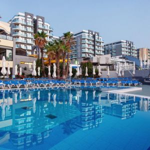 Hotel Seashells Resort at Suncrest