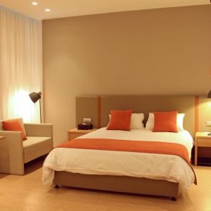 Hotel Crystal Springs Beach