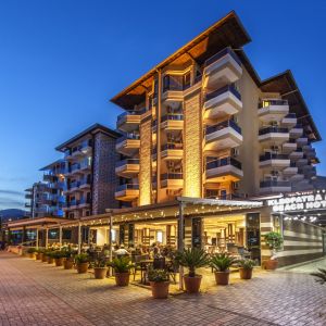 Hotel Kleopatra Ada Beach