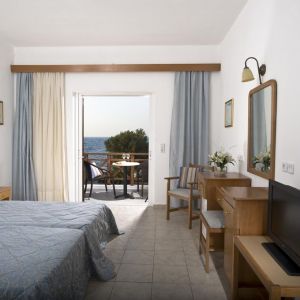 Maritimo Beach Hotel