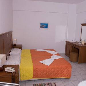 Hotel Alexander Beach and Village