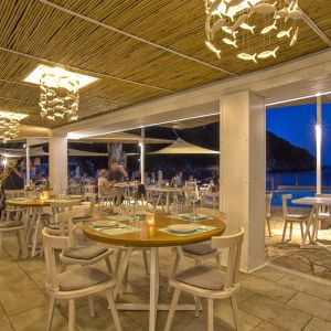 Hotel Akrotiri Beach