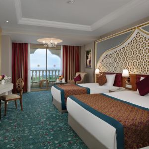 Hotel Royal Taj Mahal