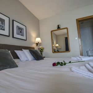 Sliema Chalet Hotel