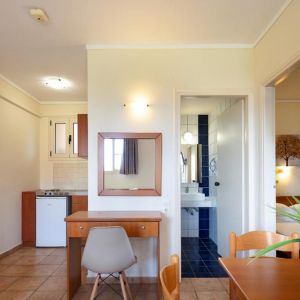 Dia Apartments
