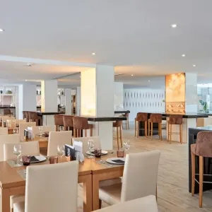 Hotel Dunas Blancas