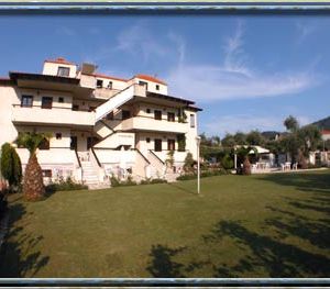 Posidonia Apartments