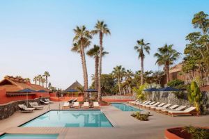 Hotel Tivoli La Caleta Resort