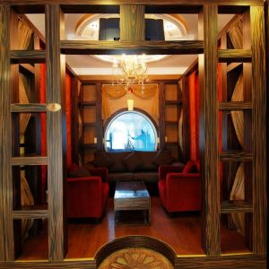 Hotel Grand Zaman Garden