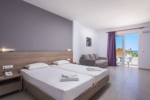 Stafilia Beach
