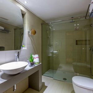 Hotel Eden Roc Resort