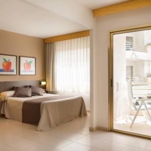 Aqua Hotel Montagut