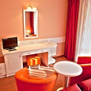 Hotel Alunis