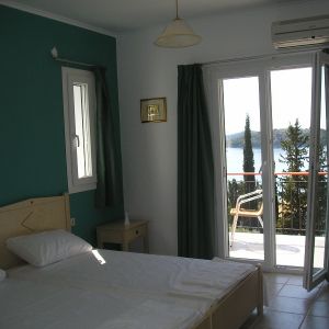 VILA SUN LAZAR
