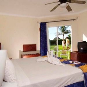 Sandos Caracol Eco Resort and Spa