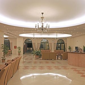 Hotel Century Resort