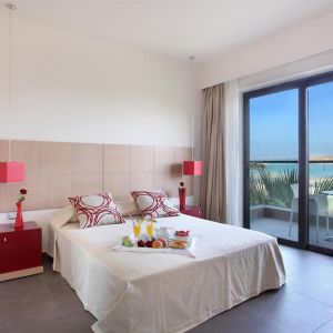 Hotel Almyrida Beach
