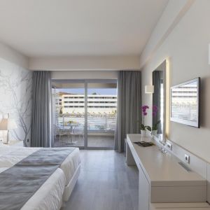 Hotel Princess Andriana Resort and Spa