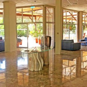 Marina Hotel